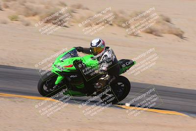 media/Dec-10-2023-SoCal Trackdays (Sun) [[0ce70f5433]]/Turn 9 Inside Set 2 (1115am)/